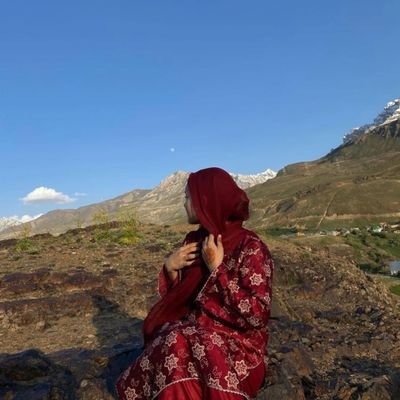 
The WiSe aRe SiLeNt
مَنْ عَقْلَ صَمْت💫