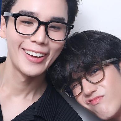 💜🩵 ᴍʏ ᴡᴏʀʟᴅ 🥑🌊 @Sea_tawinan @jimmyyjp_ for as long as i exist you will be loved 🌐 ʏᴏᴜ ᴀʀᴇ ᴍʏ ʜᴀᴘᴘɪɴᴇss✴︎💭 ขอบคุณที่เกิดมาให้รักนะ ༊*𓂃⋆