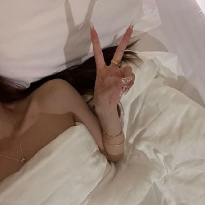 vvjk1100's profile picture. 