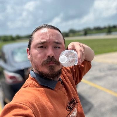 Probably spreading Dolphins propaganda. Known to have the best food takes. Love to review current and old movies. Stay hydrated! #PhinsUp #NYGiants