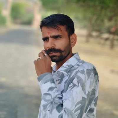 “ग़लत लोगों की जीत उसी वक्त तय हो जाती हैं , जब सही लोग चुप रह जाते हैं”
#समाजसेवा #श्रत्रिय