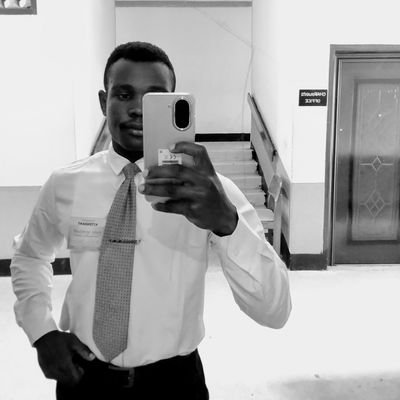 ||Tech L♥️|| Software engineer||Research♥️||TTenis P||Music L🖤||Tourist 🚗||Barber🤍