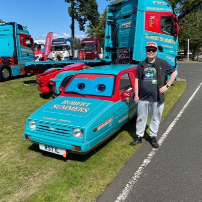 25 year old autistic laddie who travels quite a bit 🚌🏴 and a cat lover 😸 views are my own! My Flickr - https://t.co/Phscr3BJSq