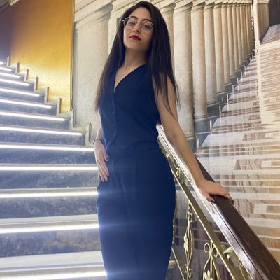 zeynoooiii's profile picture. zey’ra