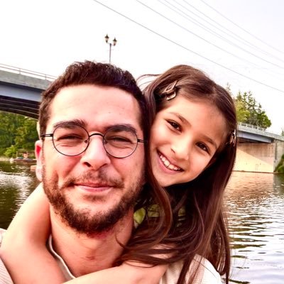 Ahmet Gümüş © 1987 Ege Naturel İncir İşletmesi Entrepreneur 🌒 Dried fig quality expert 🦈 Export 🇨🇦🇹🇷