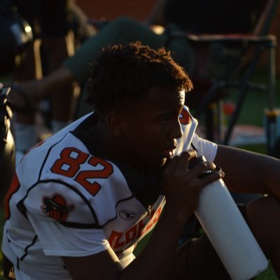 Height5’11weight160/ Apple valley rebels, class of 2030 /GPA 3.9 /receiver,linebacker. Email:nazim.garba@yahoo.com phone:9098716065
