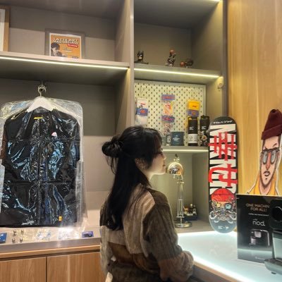 sadchicck's profile picture. 