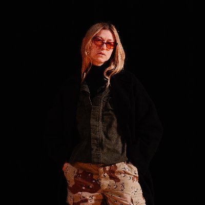 sofiairene's profile picture. Writing on knifes