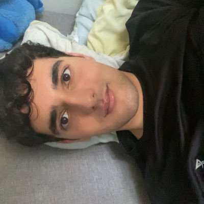 Fizzzzzzzz__'s profile picture. 18🧸I make YT vids (sometimes...)