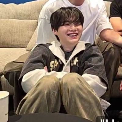 Divanymichelle1's profile picture. 💜
💙
