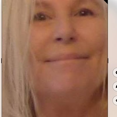 Mariesea77's profile picture. Swedish Hawaiian Poet 🌺⭐️🙌✌️