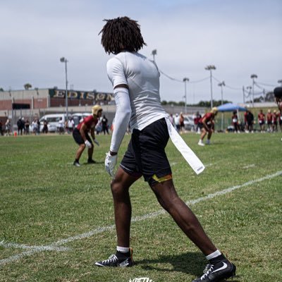 Quentin Hale #5 C/O 2027 6’3 190|Cathedral HS|WR, student/athlete Academics first, God first, Football is life.
