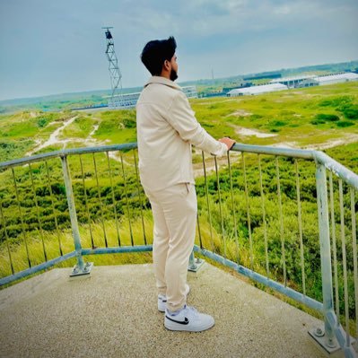 GLACIERusman09's profile picture. 