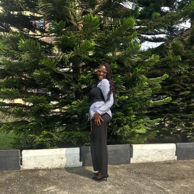 adu__nnii's profile picture. Virtual Assistant || Psychology graduate in a bit 😁