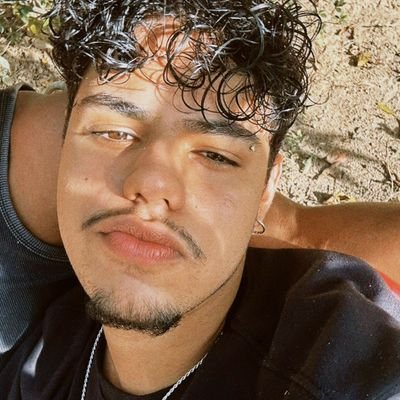 _thur_1's profile picture. ☽