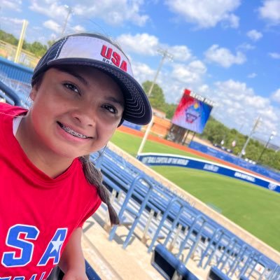 BellaYazmin2010's profile picture. 🥎softball RHP/UTL for Ark Tulsa Elite 2010, I go to school and play Softball for Benton High School. 2028 grad🐾