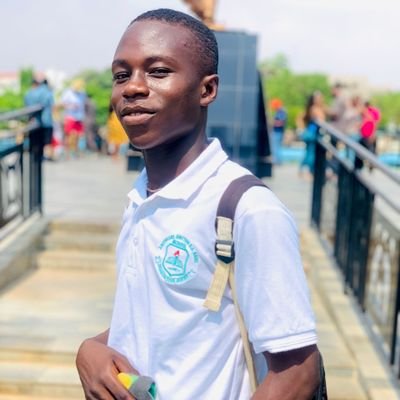 I AM AN UP COMING GRAPHICS DESIGNER...AND ...A SOFTWARE DEVELOPER 💻👩💻👨💻