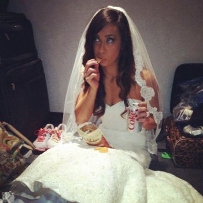 quackers_102's profile picture. obsessed with aj lee and my bf 🤭