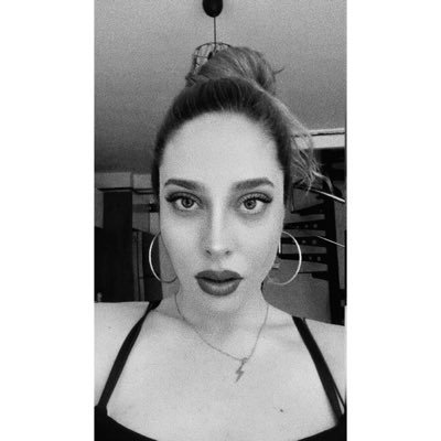 Bayantpz's profile picture. English Teacher⚡️