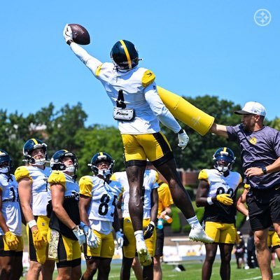 Steelers, Pirates, Warriors, Penn State. Jesus is King ✝️