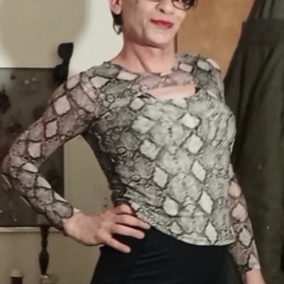 NikkiAndrade69's profile picture. Cute Cd Nicolette loves to fuck