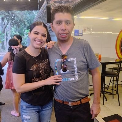 No hay que tomar la vida tan en serio,y solo vivirla disfrutando de los pequeños detalles inesperados que te da la vida,aprovechando las oportunidades 😉