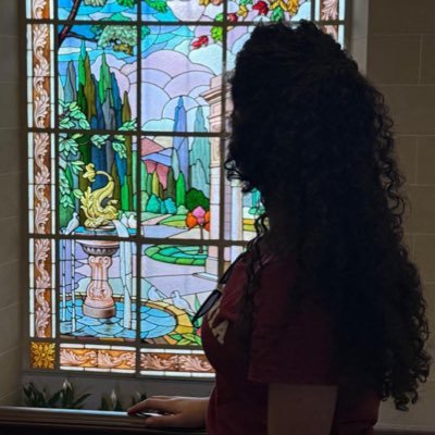 Escrevo romances, amo o amor. Agridoce Literário no Instagram e Tik
Tok 🎥