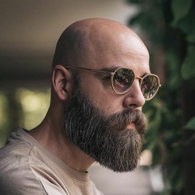 ammar54581's profile picture. جميله تلك الايام بالاصدقاء الطيبين