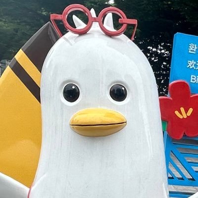 laizerchris8's profile picture. 