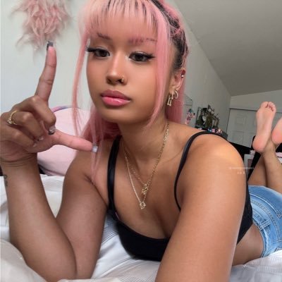 sassycammi2's profile picture.