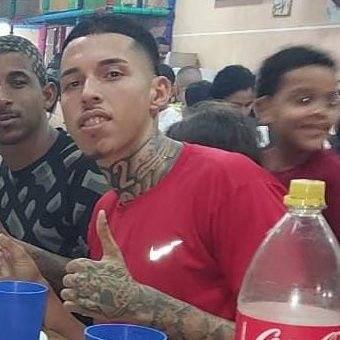 Ainda que eu ande pelo vale da sombra da morte, não temerei mal algum, porque tu estás comigo..