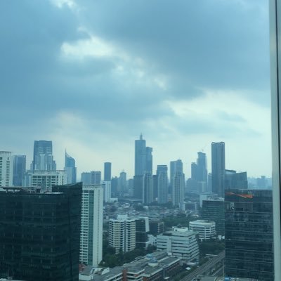 ReaYves7726's profile picture. 