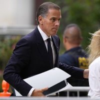 Hunter Biden Stole My PS5 (@dinksterdiff) 's Twitter Profile