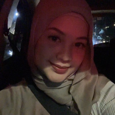 almaamut's profile picture. secretly chaotic but in denial