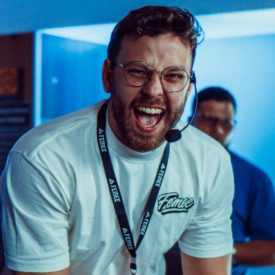 🎥 Caster | Streamer de Counter-Strike do @fluxogg
🎙️Faço transmissões dos principais campeonatos de CS! (quando dá)
🔊Comunicador
📫contato_cosiq@outlook.com