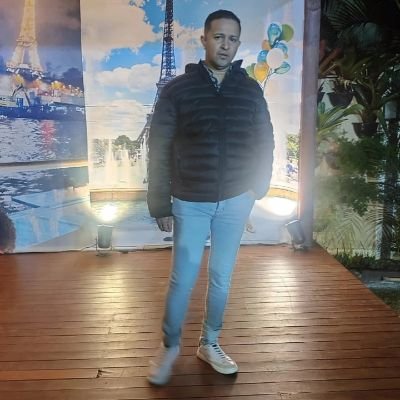 š³ļøāš gay, 35 anos e moro em Contagem š³ļøāš
Instagram: @nicturci