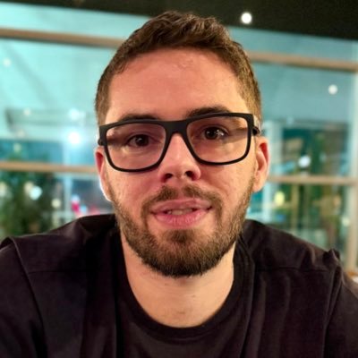 alvaroico's profile picture. Bom dizem que sou chato outros dizem que sou Amigo descubra quem sou para você