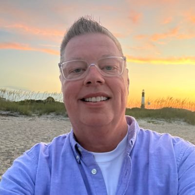 WritingDinerTim's profile picture. Literacy consultant, author of The Writing Diner books, communication director, writer, husband, father.