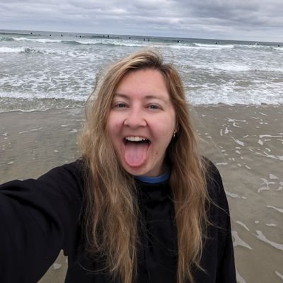 hollyhoffbabyy's profile picture. 