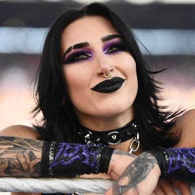 IsMyBootality's profile picture. This is a fan account