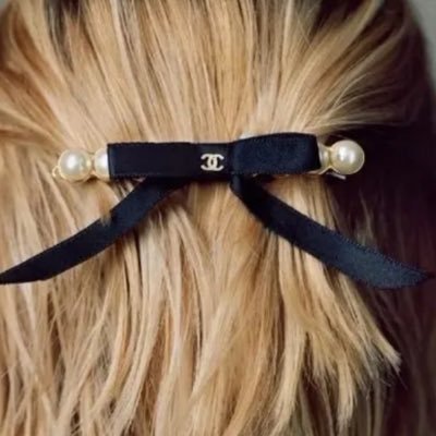 M4816051282599's profile picture. HAPPY