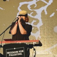 jamie :} (@iamdoomed) 's Twitter Profile