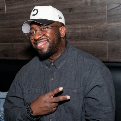 Podcaster and Cultural enthusiast. oh yea I like music too . A little fashion here and there. Playlist curator ! Self-Proclaimed SOULQUARIAN