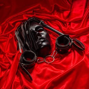 ElBecko2077's profile picture. 𝓑𝓓𝓢𝓜⛓️𝕋𝕆𝕋𝔸𝕃 𝕊𝕌𝔹𝕄𝕀𝕊𝕊𝕀𝕍𝔼 ⛓️𝓑𝓓𝓢𝓜