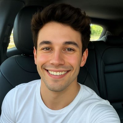 📚 Leo, 🎬 analizo, 🚀 emprendo. Marketing, negocios y contenido con propósito.
