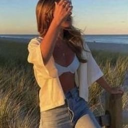 Luiooniem70299's profile picture. 