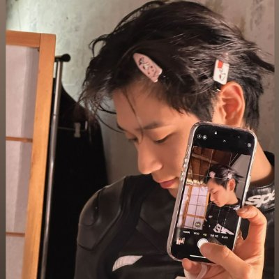 jylover4ever's profile picture. 