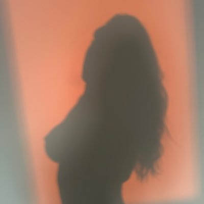 eseytrera's profile picture. 💛 funny seeing you here