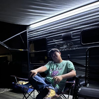 goroq's profile picture. 資本主義の犬です。浦和レッズが好きです。