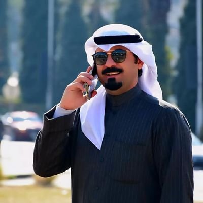 ( وَلْيَتَلَطَّفْ وَلَا يُشْعِرَنَّ بِكُمْ أَحَدًا)
